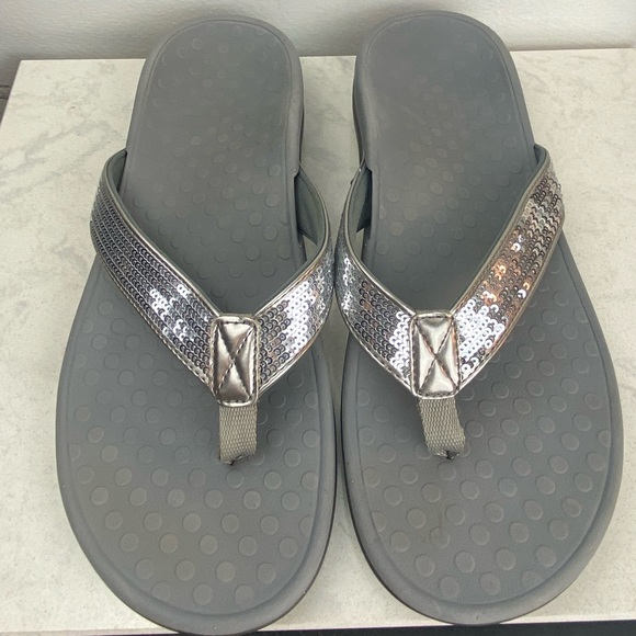 VIONIC Women's Tide Silver Sequins Sandal - Picture 4 of 11